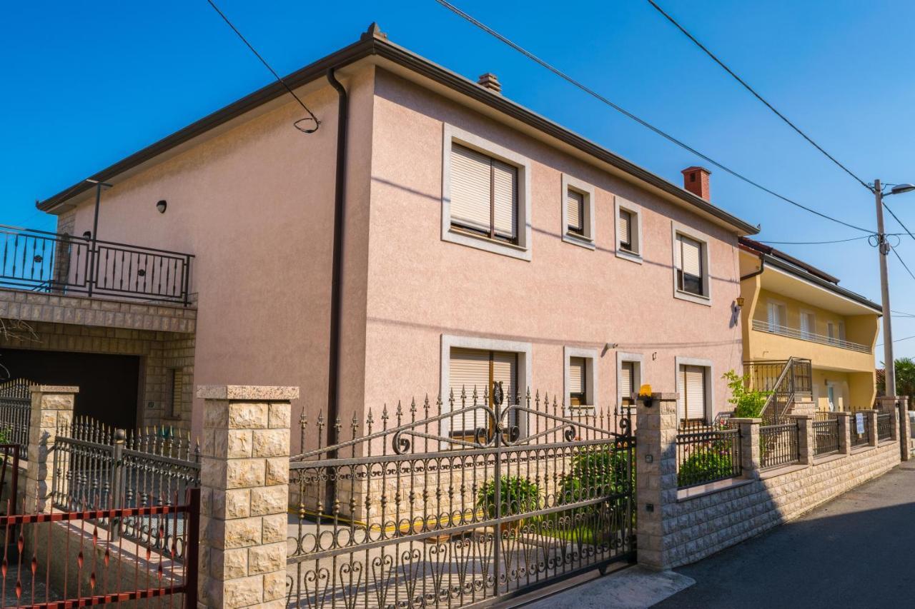 Apartamento Gina Rijeka Exterior foto